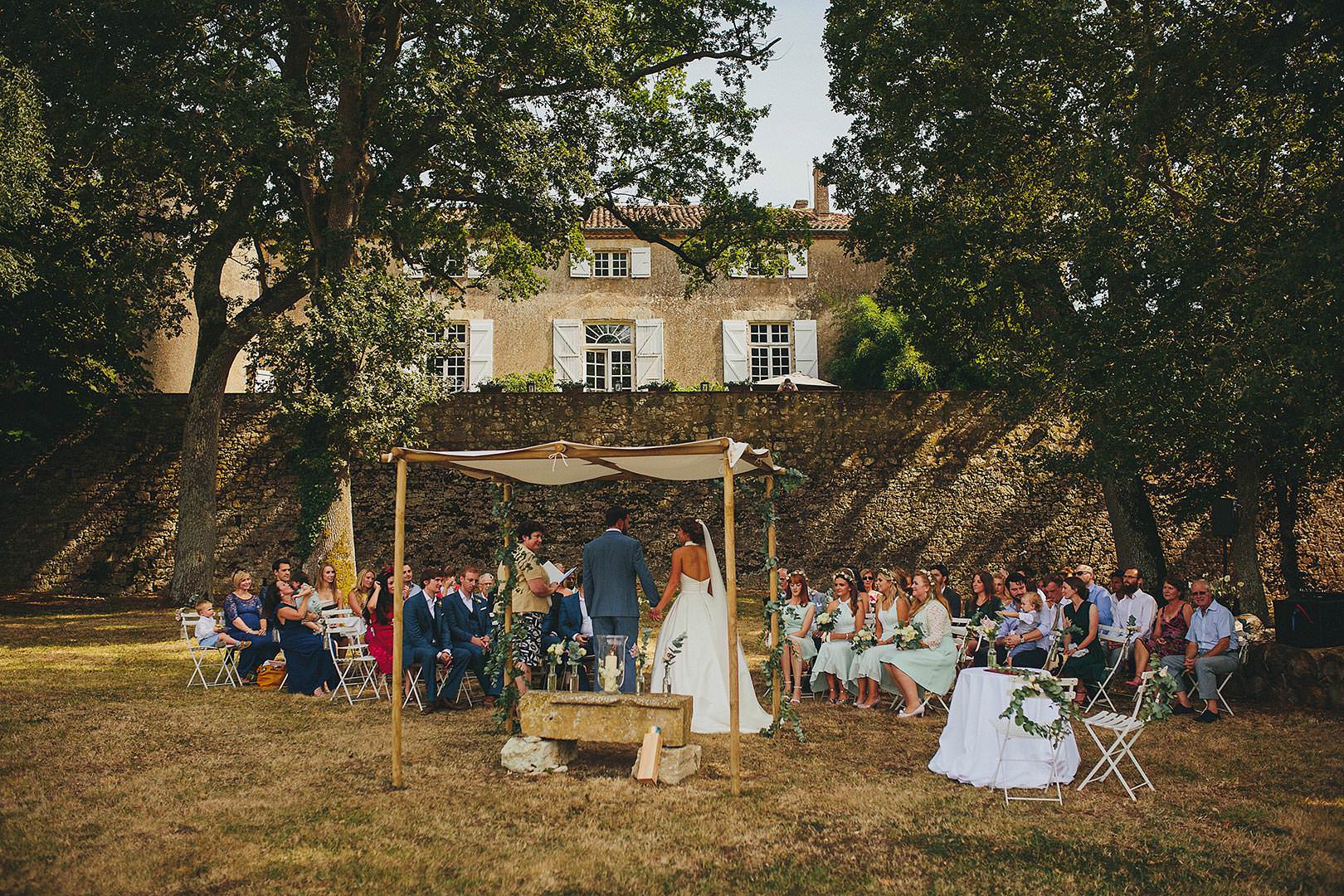 wedding ceremony Chateau de Lartigolle